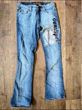 South Pole Women’s Light Blue Embroidered Jeans